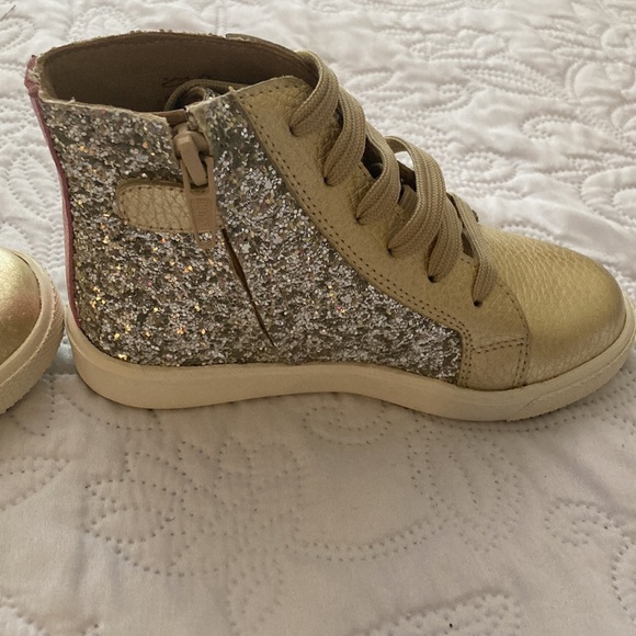 Brand New toddler girls high too shoes! - Picture 3 of 3